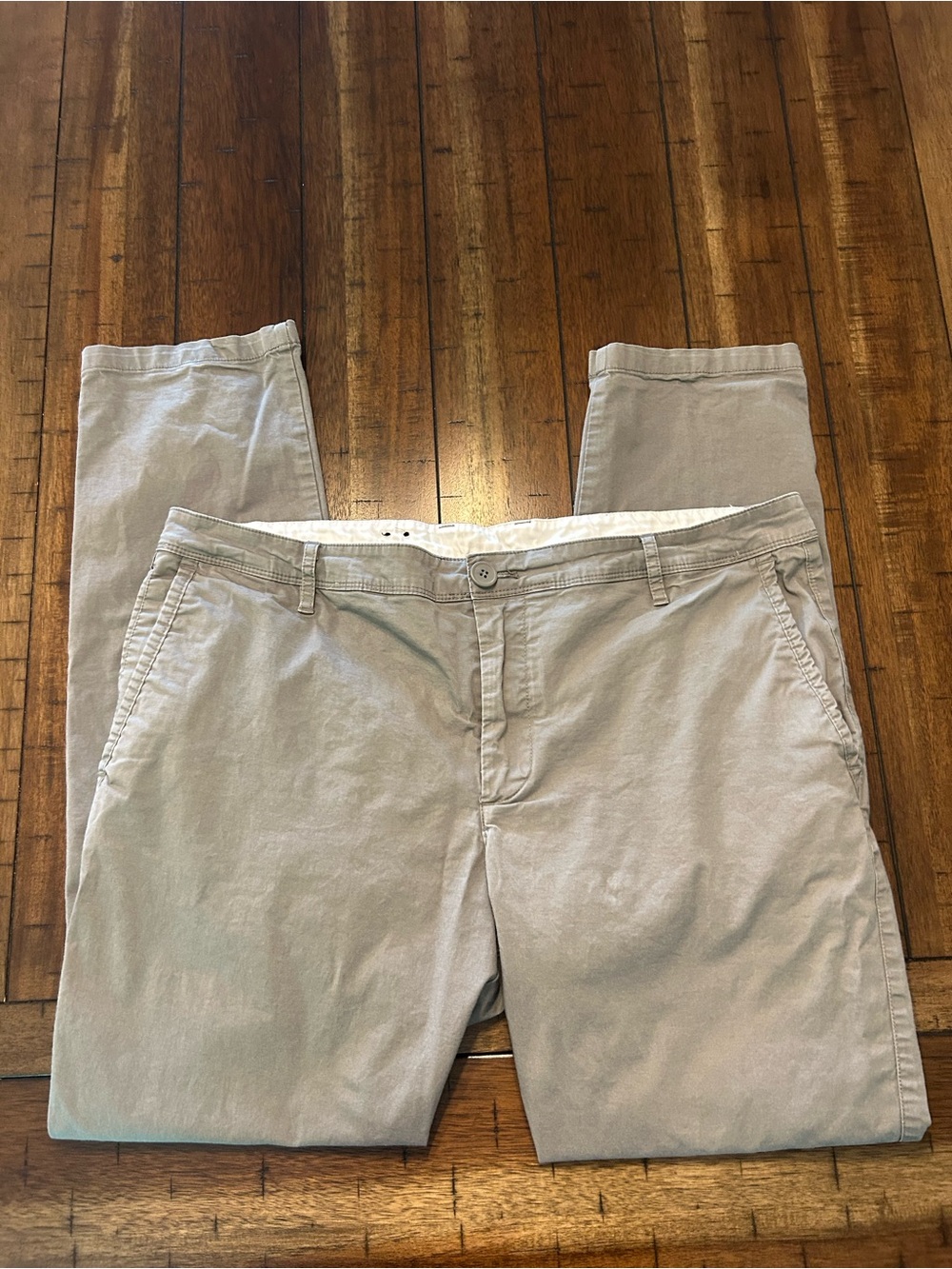 Armani Exchange light Gray Chino Pants Men’s Size 40